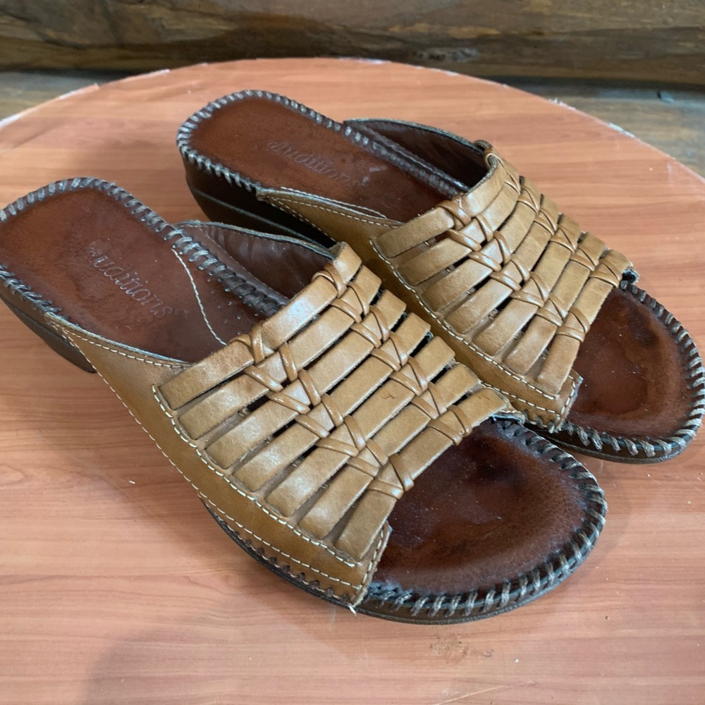 Auditions Leather sandals